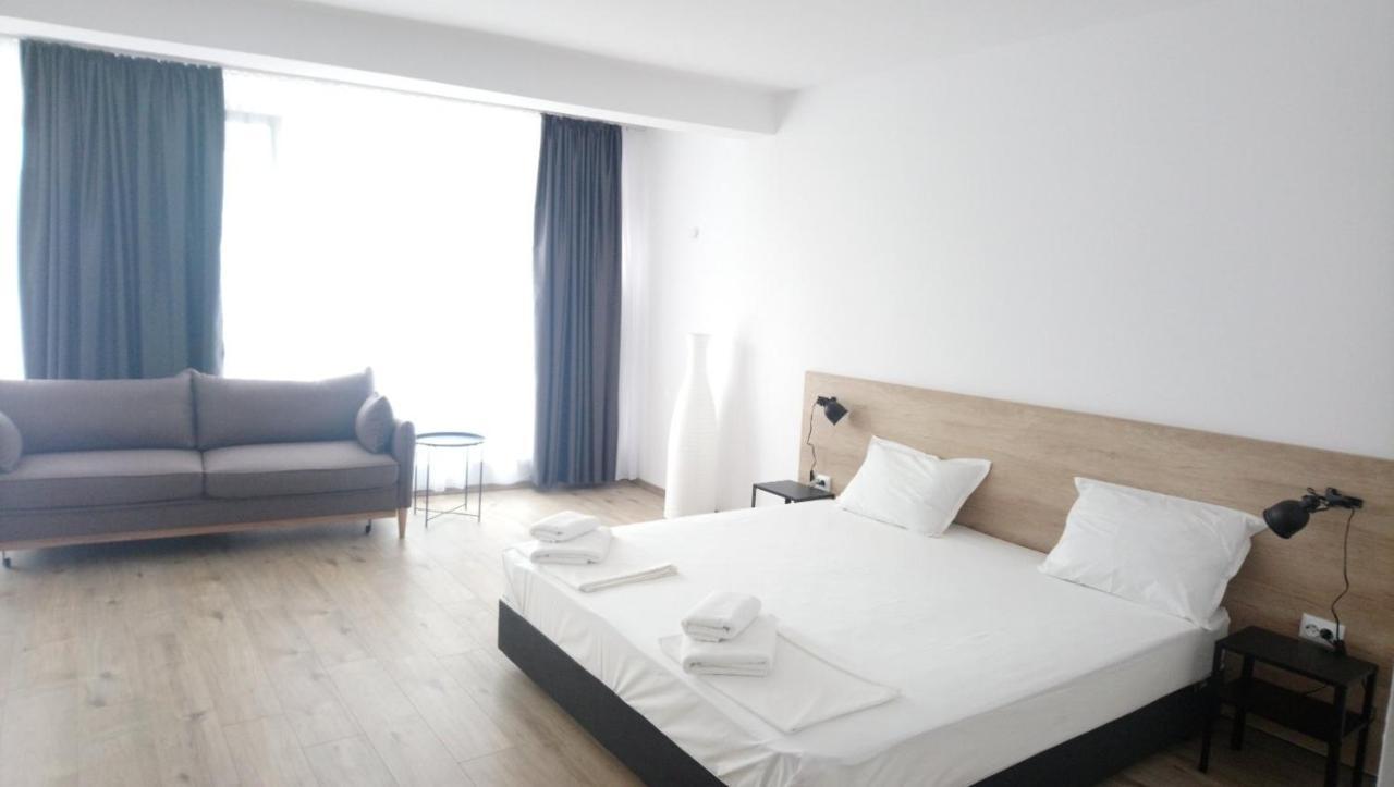 Aparthotel Primorsko Exterior photo