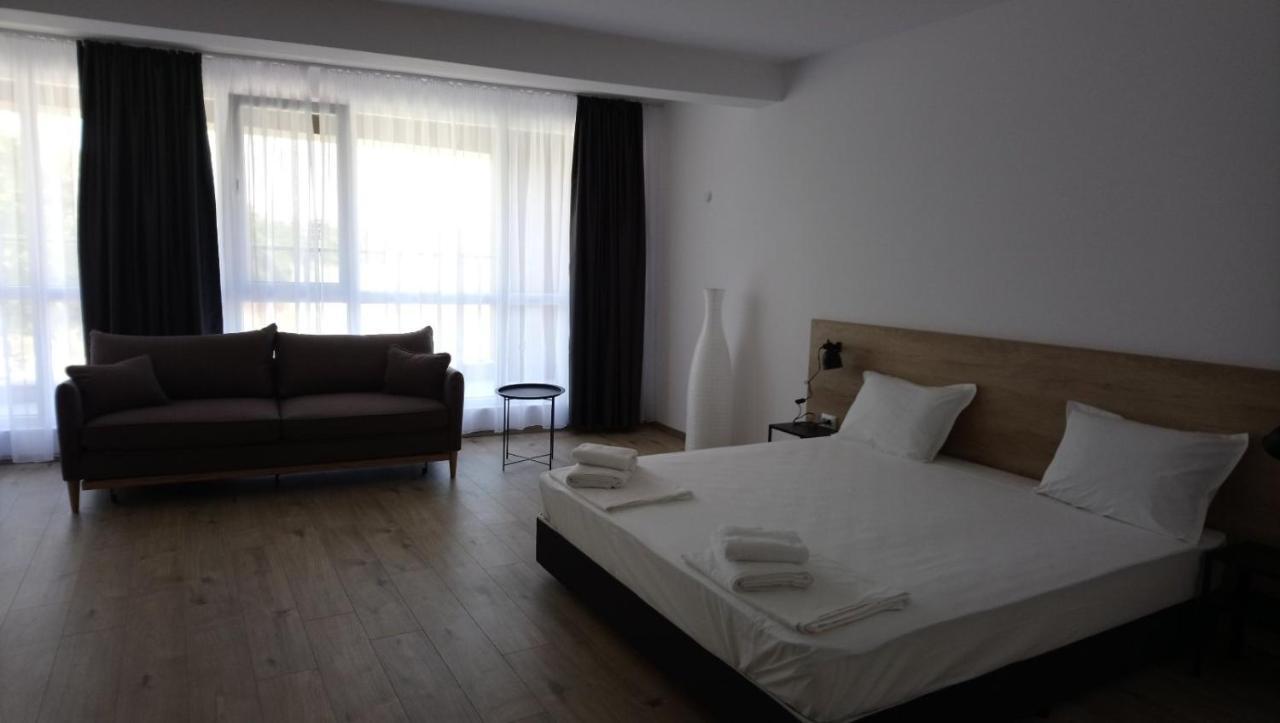 Aparthotel Primorsko Exterior photo